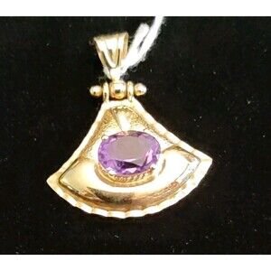 14 K Gold Pendant With Oval Amethyst Gemstone 1" W X 1  1/8 L